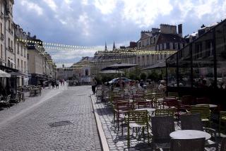 Terrasses du centre-ville de Montelune